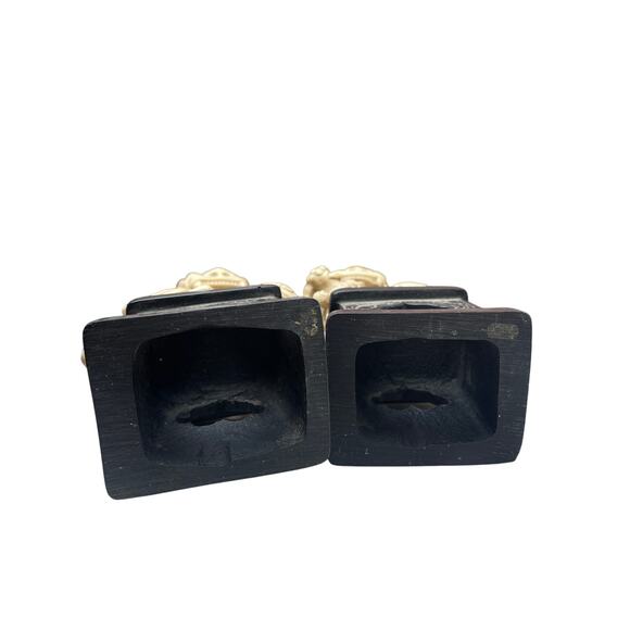 Vintage Foo Dog Statues Guardian Lions Faux Ivory Chinoiserie Decor 7” - Picture 8 of 9